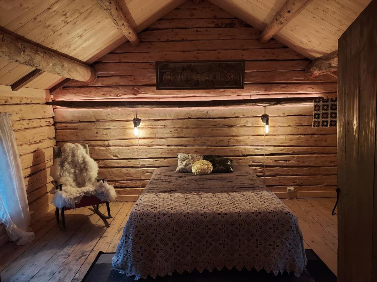 Готель Villmarksgard Camping Hattfjelldal Екстер'єр фото